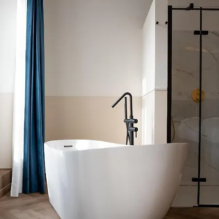 فندق Boutique Indianas 4*