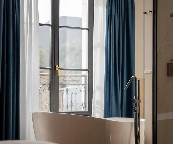 Boutique Indianas Hotel