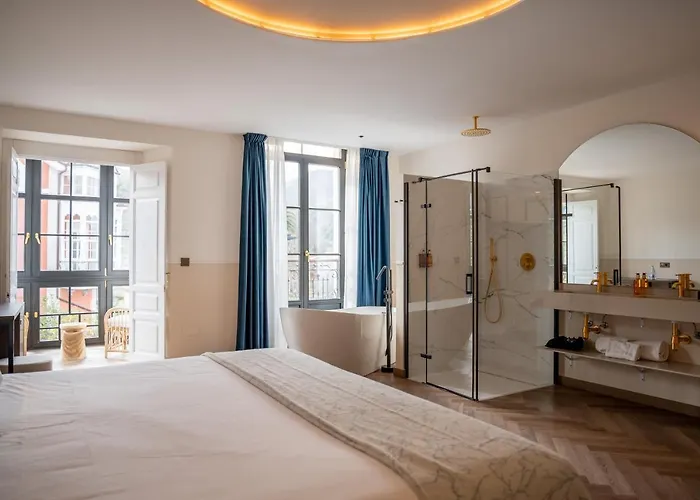 Boutique Indianas 4*