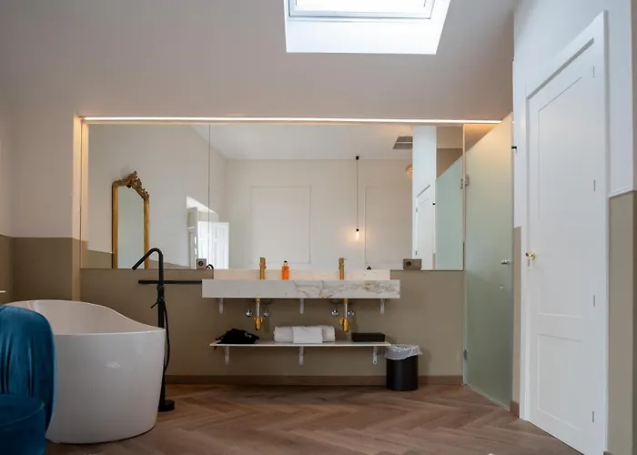 Boutique Indianas Hotel