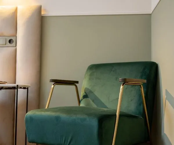 Boutique Indianas Hotel 4*